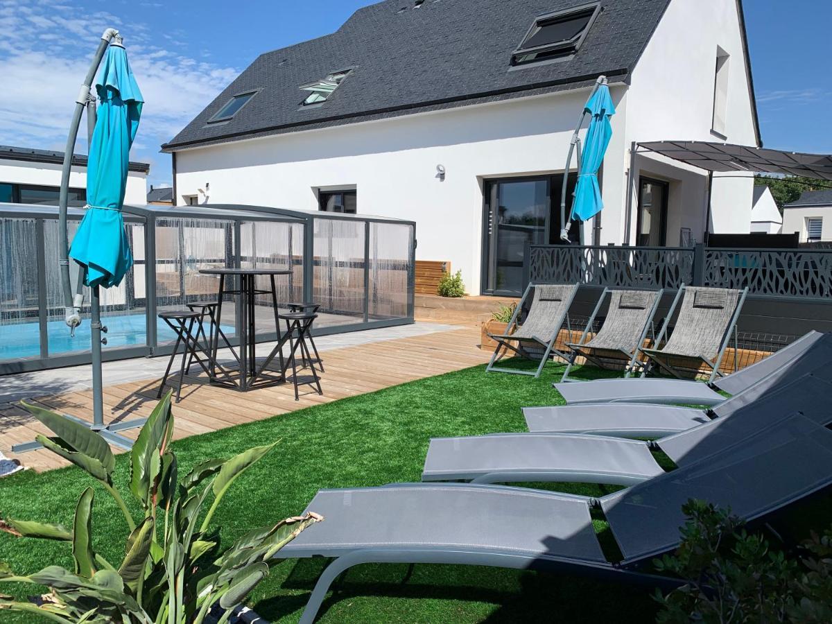 Maison 8 pers en bord de mer avec piscine chauffée toute l'année, spa et hamman Surzur Extérieur photo